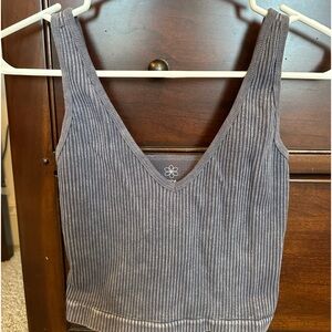 Aura dark Gray V-Neck Cropped Tank top